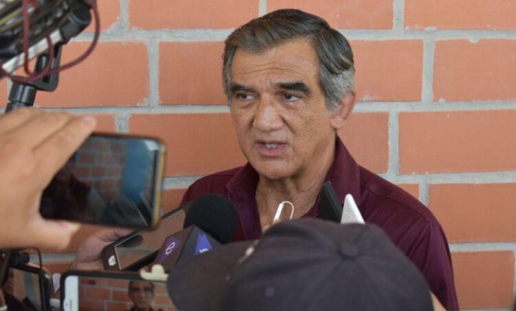 Respalda AMLO postura de Américo: proyecto Monterrey VI, no es posible