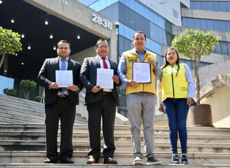 Piden PAN, PRI y PRD investigar a Mario Delgado y compañía por flujos de dinero