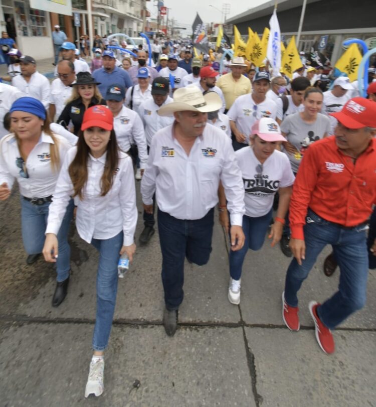 Truko llega ganando al debate