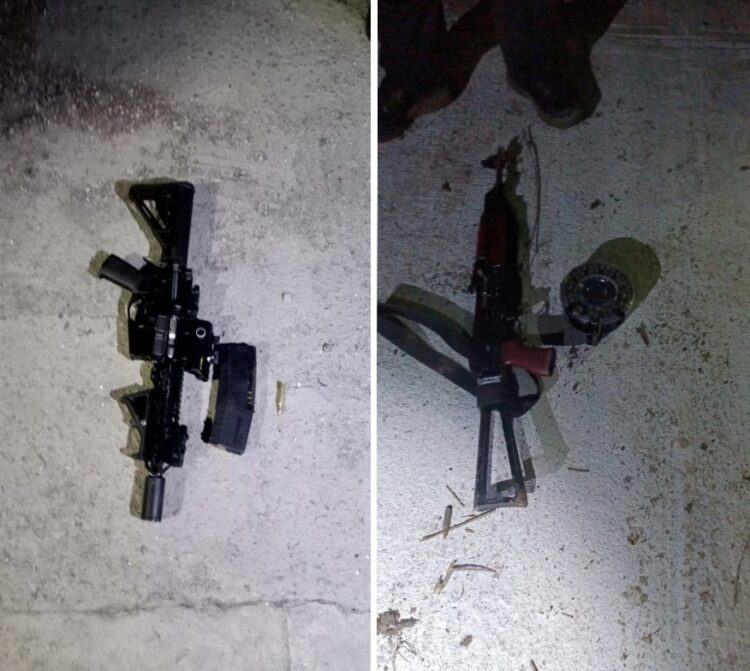 Aseguran armas largas y detienen a tres civiles armados