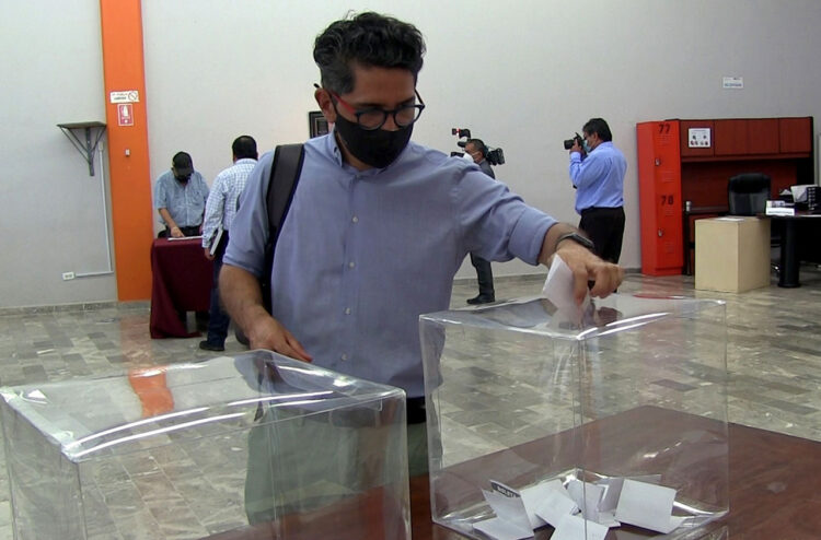 Legitima el SUTAUAT su Contrato Colectivo de Trabajo