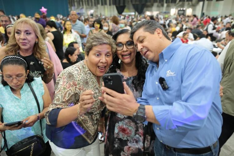 Respalda Cabeza de Vaca trabajo de maestros de Tamaulipas