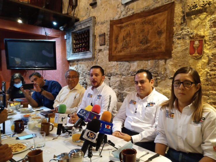 Diputados no deben tener privilegios y Ursula debe enfrentar a la justicia