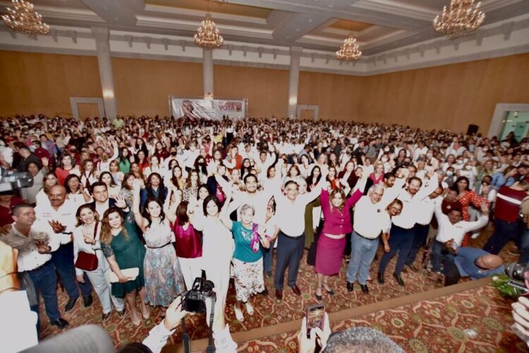 Maki alza la mano a Américo; “hay que cambiar miedo por esperanza”, afirma