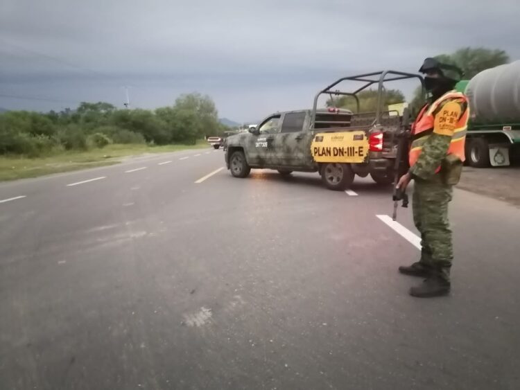 Auxilia Ejército a población por fuga de gasolina