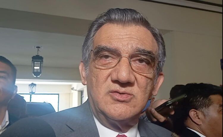 No reducirá Américo Villarreal compensaciones de la burocracia estatal