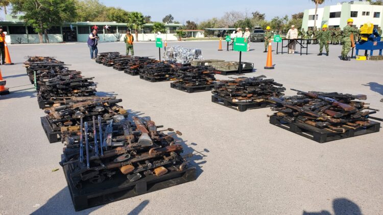 Destruye Ejército 840 armas aseguradas a la delincuencia organizada en Tamaulipas