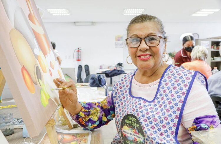 Realizan jornada médica en Casa Club del Adulto Mayor del DIF Tamaulipas