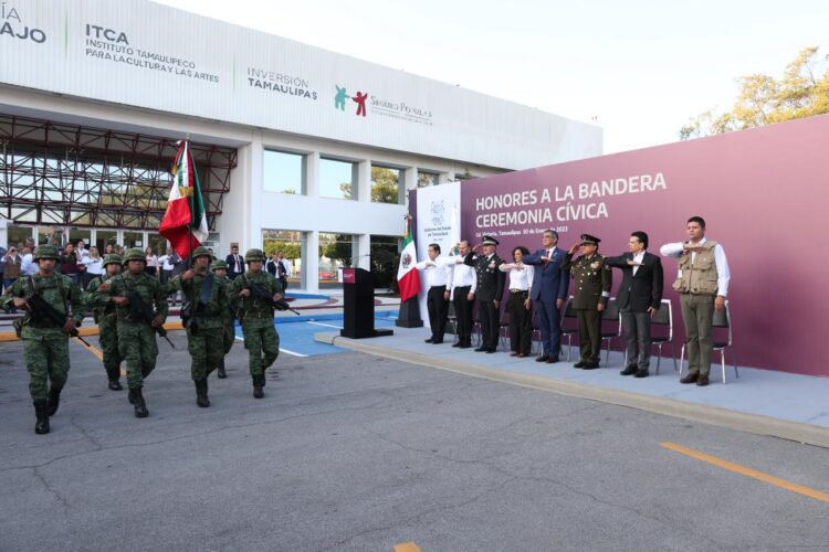 Destaca gobernador  incremento salarial