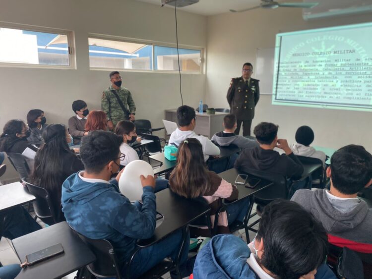 Informa  Ejército la oferta educativa de sus planteles militares
