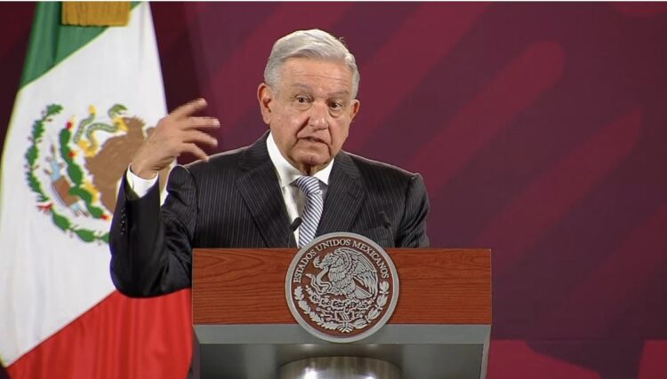 Llama AMLO a Cabeza de Vaca delincuente de cuello blanco tras obtener amparo