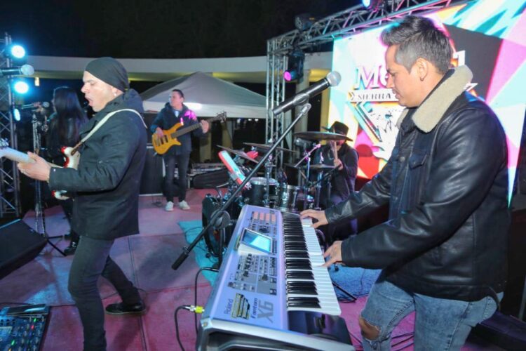 Llega Food Truck Park a Victoria.