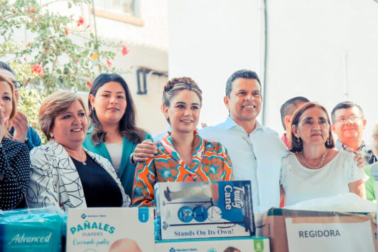 Inaugura DIF Victoria Lazos de Esperanza
