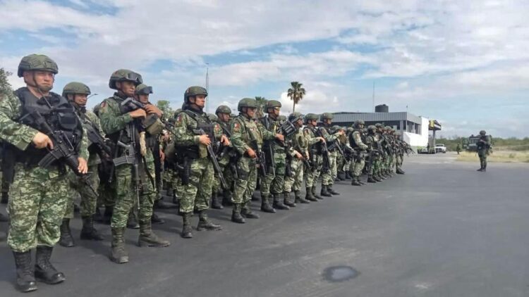 Llegan 200 elementos más de las fuerzas especiales a Nuevo Laredo, Tamaulipas
