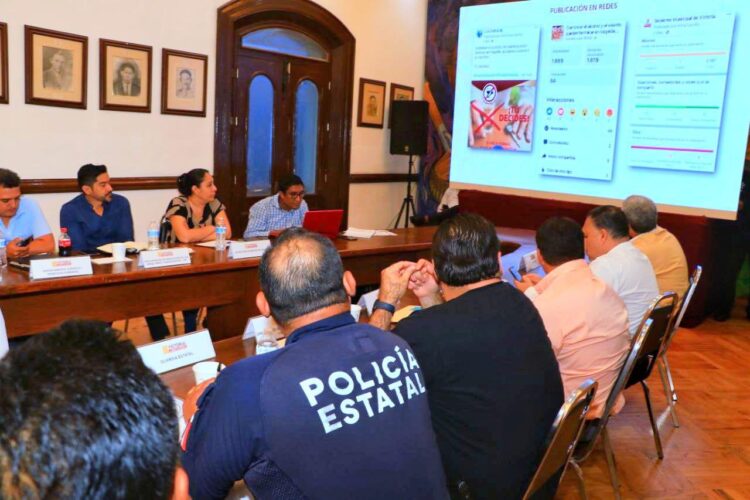 Destacan avance contra violencia familiar en Mesa de Seguridad.