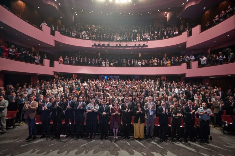 Presenta Américo Plan Estatal de Desarrollo humanista, que sirve al pueblo y combate la corrupción