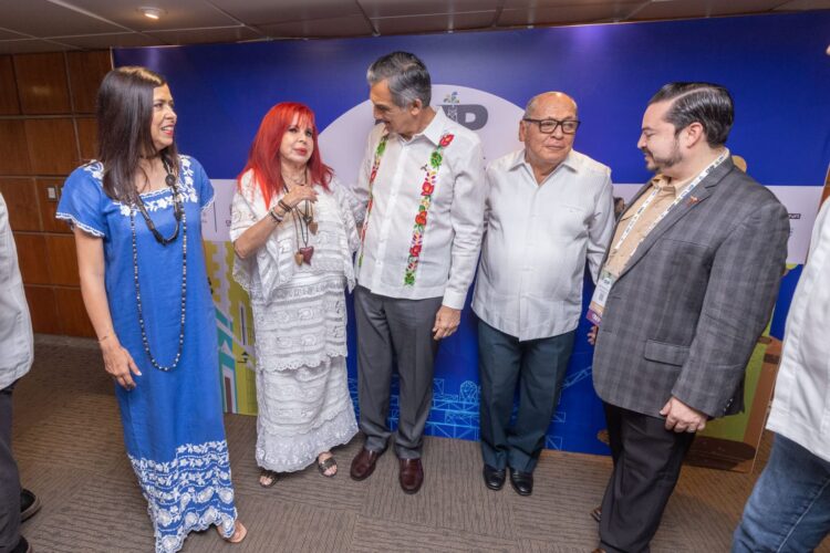 Firman Américo y Layda convenio para impulsar el desarrollo energético