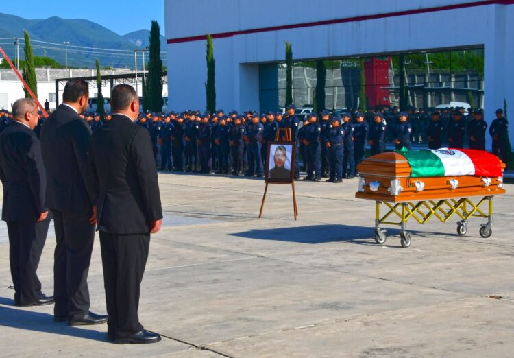 Van cuatro policías fallecidos en enfrentamientos con delincuencia organizada