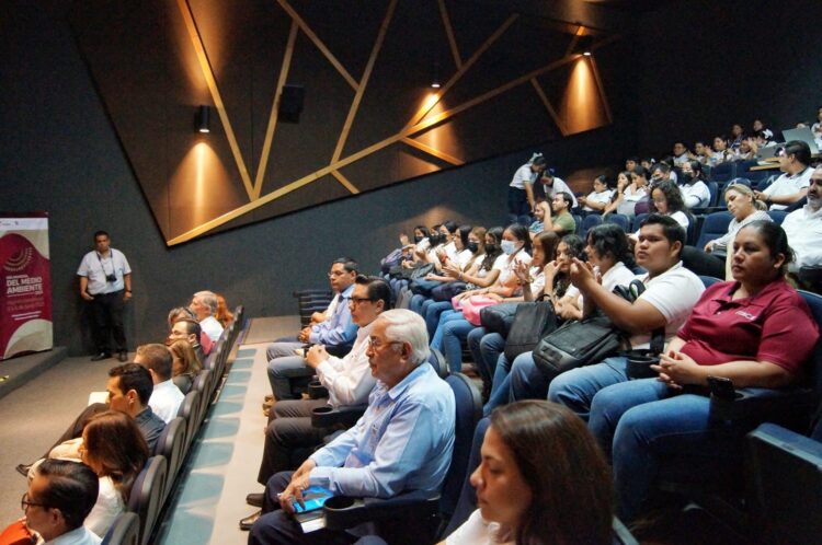 Disertarán especialistas sobre la  Mariposa Monarca en el Museo Tamux
