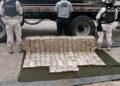 Aseguran 200 paquetes de cocaína ocultos en tractocamión