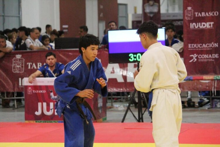 Van judocas tamaulipecos a campamento en CONADE