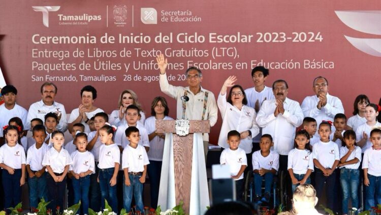 Arranca Américo Villarreal ciclo escolar 2023-2024 en San Fernando, Tamaulipas