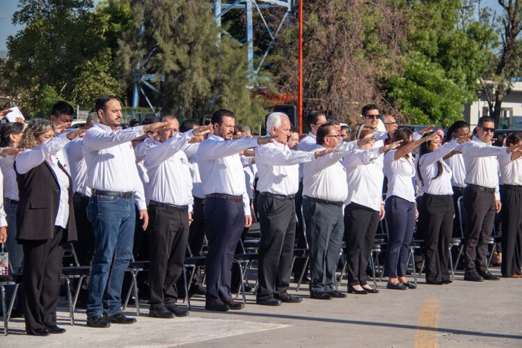Es compromiso de la UAT engrandecer a la nación a través de la educación: rector