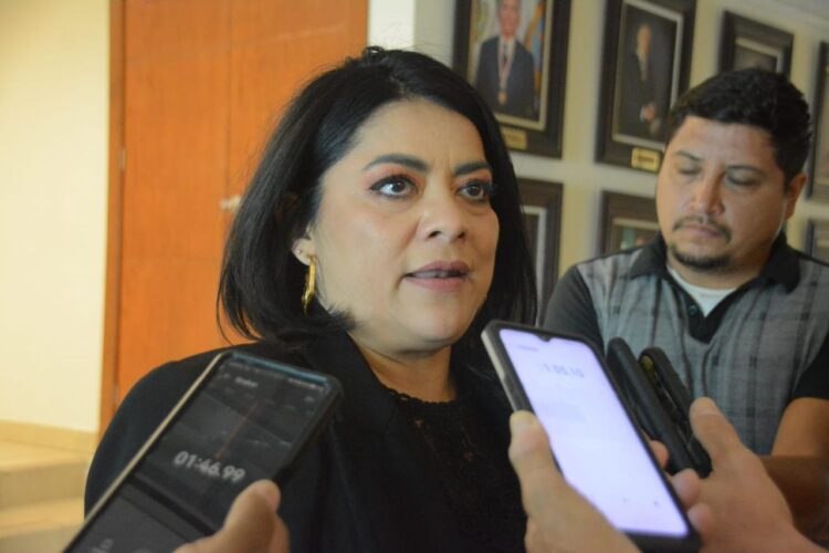 Insistirá Úrsula Salazar en denuncia contra panistas por violencia política de género