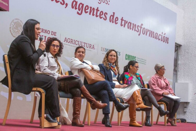 Reconoce Agricultura a las mujeres rurales, base de la transformación del campo nacional