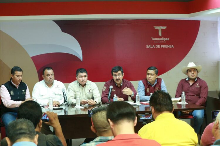 Atiende Tamaulipas necesidades del sector agropecuario en zona cañera