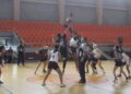 Inicia Liga Estatal INDE de Basquetbol con participación de 70 equipos