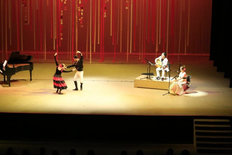 Se presentó “Caprichos y Españolerías” en el Festival Internacional de la Costa del Seno Mexicano