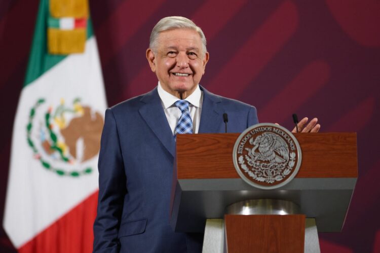 Américo ha tenido que reconstruir a Tamaulipas: AMLO