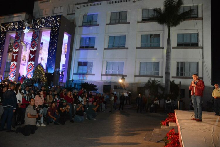 Desea Américo paz, salud y prosperidad a las familias tamaulipecas