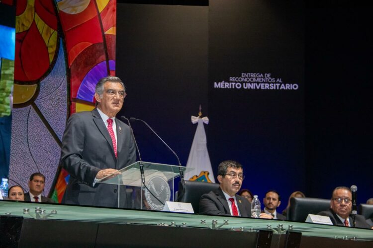 Reafirma el gobernador Américo Villarreal todo su respaldo a la UAT