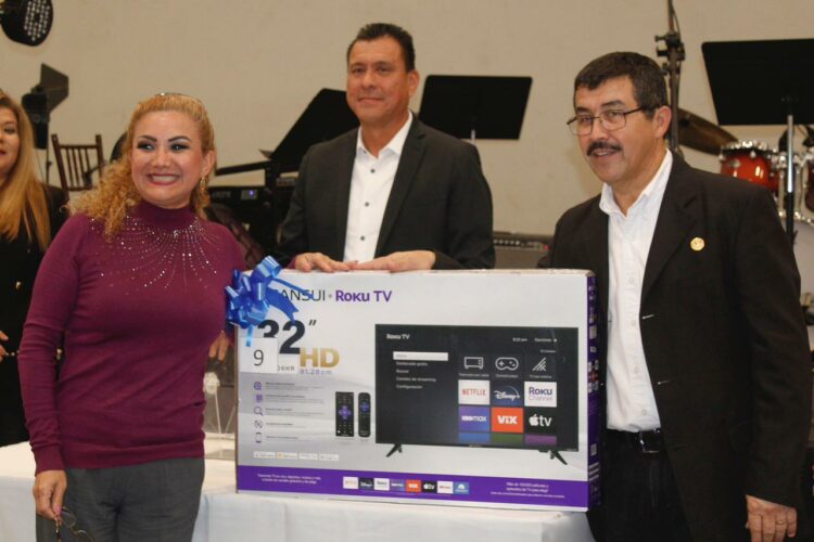 La docencia es fundamental para transformar a la UAT: Dámaso Anaya