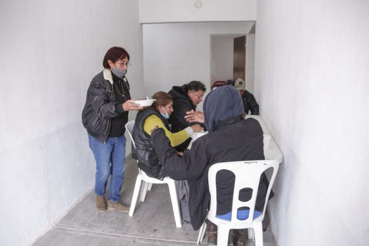 Activa DIF Tamaulipas albergues en los 43 municipios por onda gélida