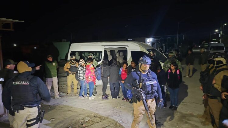 Rescata Sedena y Fiscalía de Tamaulipas 61 migrantes en Reynosa