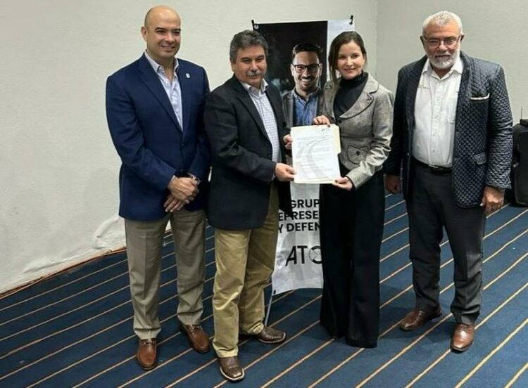 Acuerdan SE, SOP y transportistas impulsar desarrollo económico de Nuevo Laredo