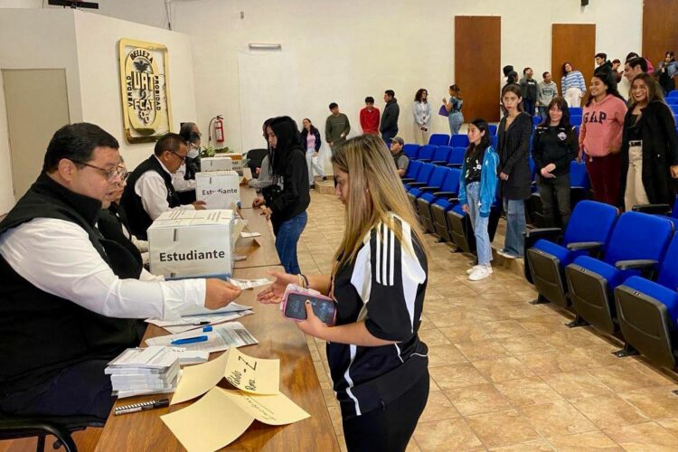 Desarrolla UAT histórica y ejemplar jornada para elegir titular de la rectoría