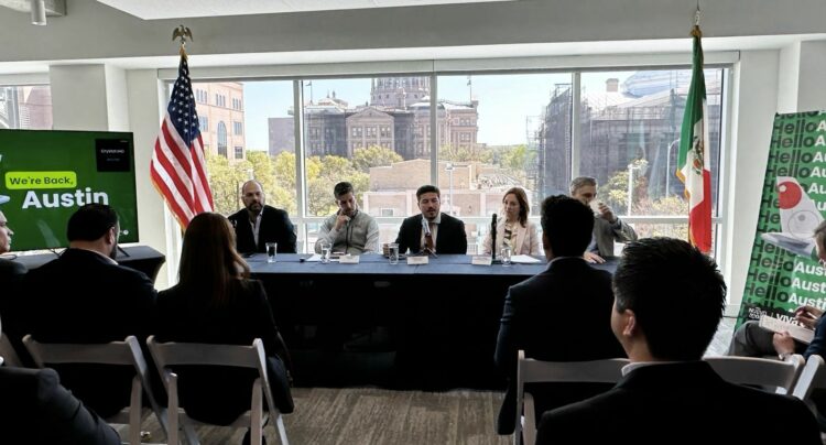 Refuerza Viva Aerobus conectividad de Monterrey hacia Austin, Texas