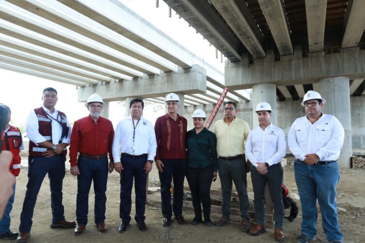 Supervisa Américo avances del Puente de la Esperanza y del nuevo hospital del ISSSTE