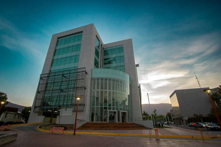 Suspende UAT clases por ciclón