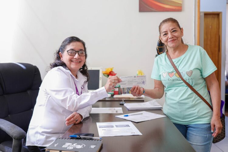 Entrega DIF Tamaulipas apoyos económicos a adultos mayores de 23 municipios