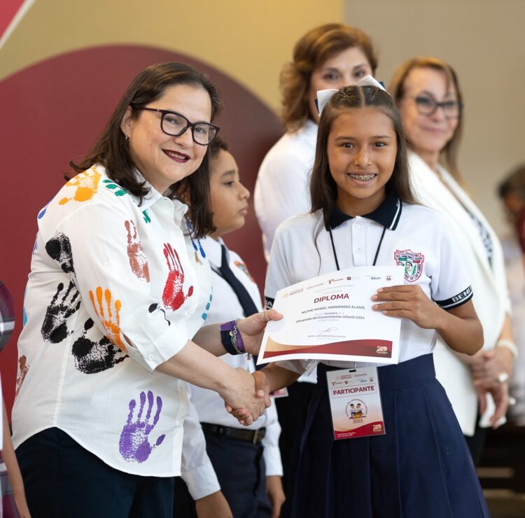 Reconocen a estudiantes y docentes sobresalientes en la Olimpiada del Conocimiento Infantil