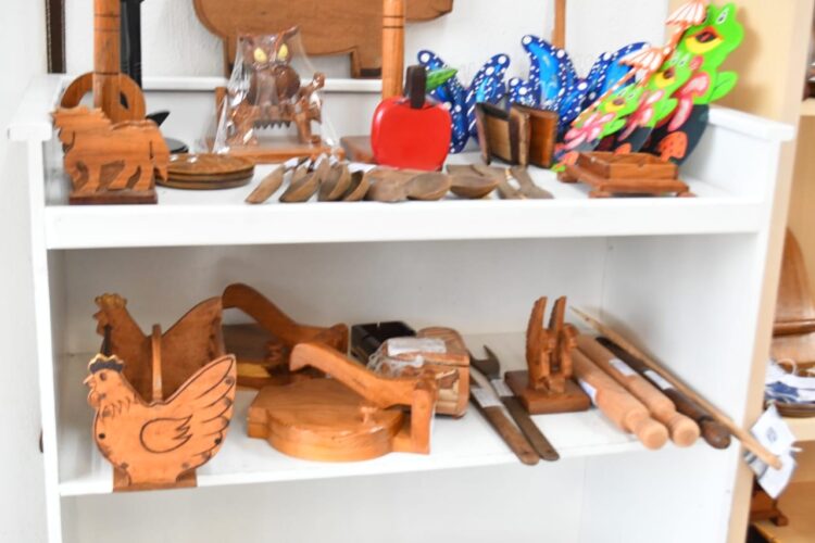 Impulsa SSPT comercialización de productos artesanales elaborados por PPLs