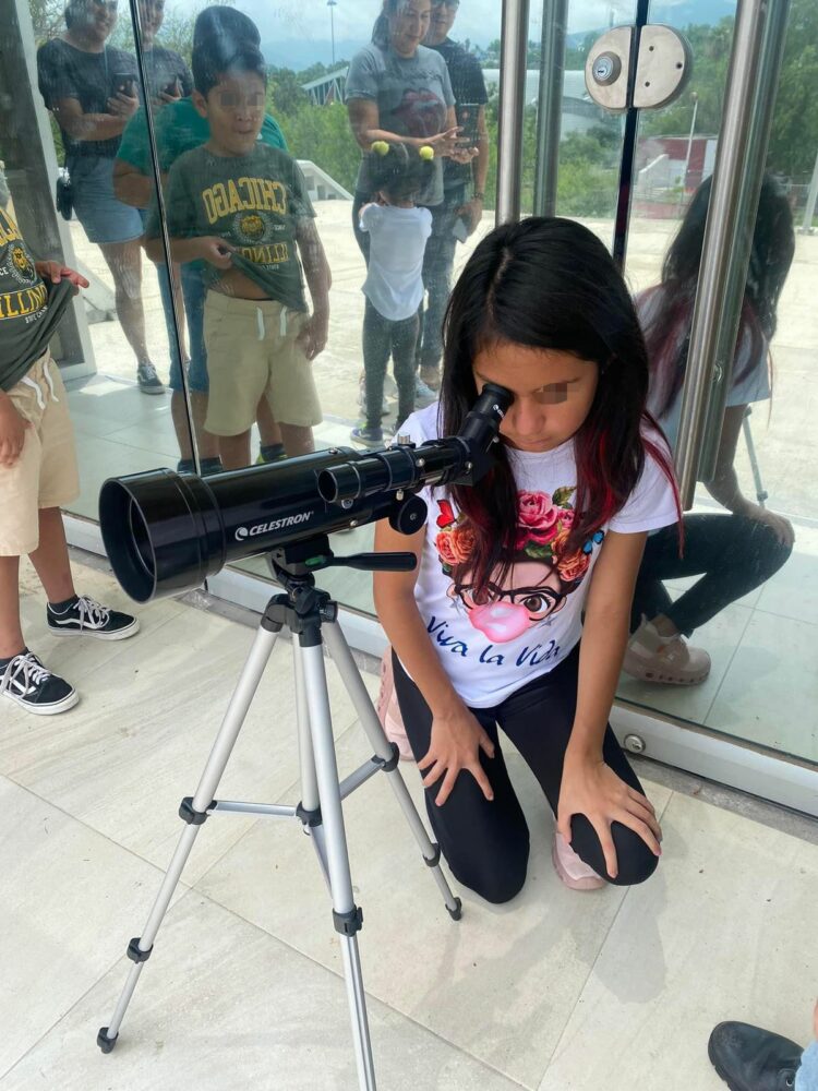 Inicia en el planetario la aventura a través del taller “La Mirada Cósmica”