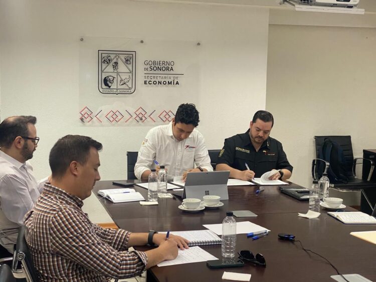 Firma SEDENER convenio de colaboración con LitioMx