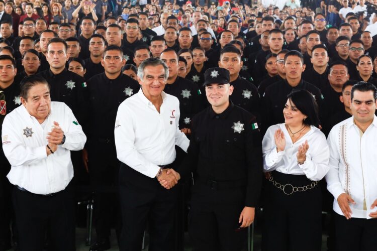 Preside Américo Villarreal graduación de cadetes que se incorporan a la Guardia Estatal
