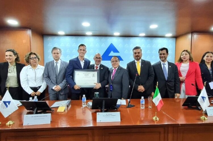 SAN MARTÍN TEXMELUCAN PRIMER MUNICIPIO EN ELIMINAR EL AMBULANTAJE